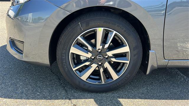 new 2025 Nissan Versa car, priced at $22,385