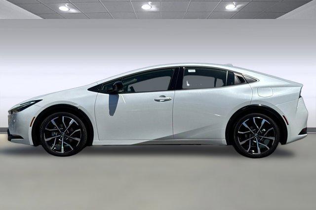 new 2025 Toyota Prius Plug-In Hybrid car, priced at $39,647