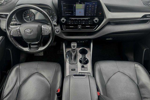 used 2020 Toyota Highlander car, priced at $33,996