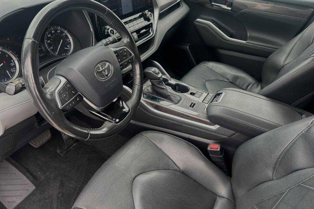 used 2020 Toyota Highlander car, priced at $33,996