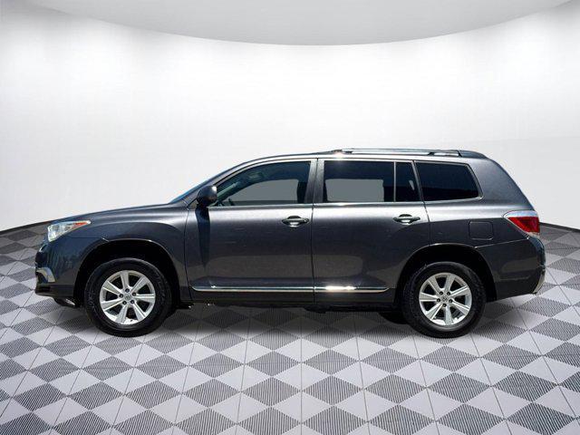 used 2013 Toyota Highlander car, priced at $13,888