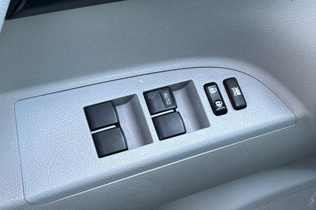 used 2013 Toyota Highlander car, priced at $13,888
