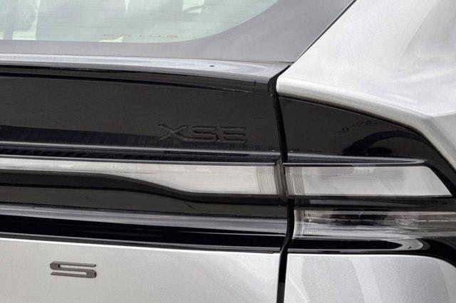 new 2026 Toyota Prius Plug-In Hybrid car, priced at $39,466