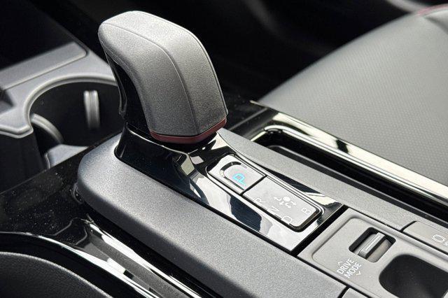 new 2026 Toyota Prius Plug-In Hybrid car, priced at $39,502