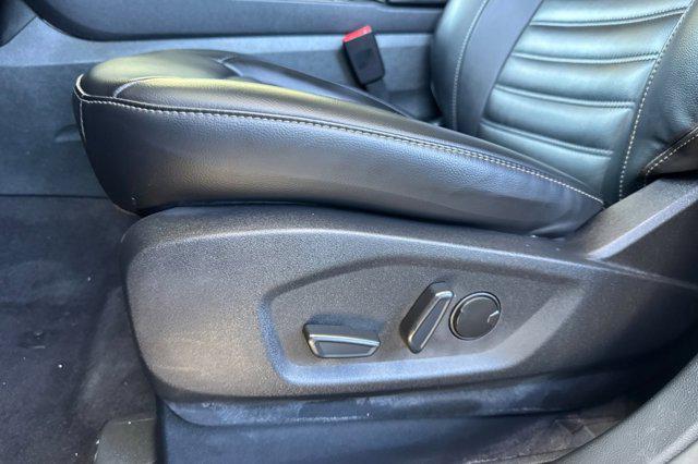 used 2024 Ford Edge car, priced at $24,998