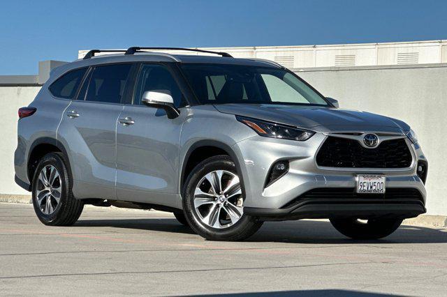 used 2023 Toyota Highlander car, priced at $37,988