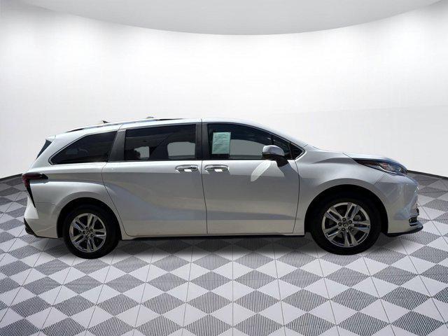 used 2023 Toyota Sienna car, priced at $49,998