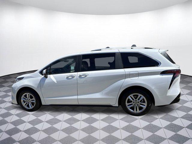 used 2023 Toyota Sienna car, priced at $49,998