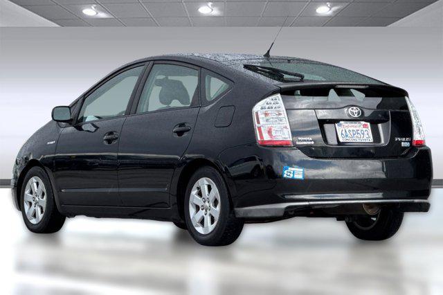 used 2007 Toyota Prius car, priced at $5,499