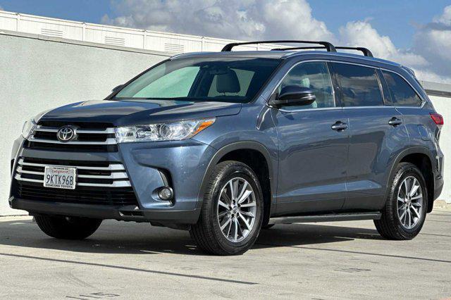 used 2019 Toyota Highlander car, priced at $28,997