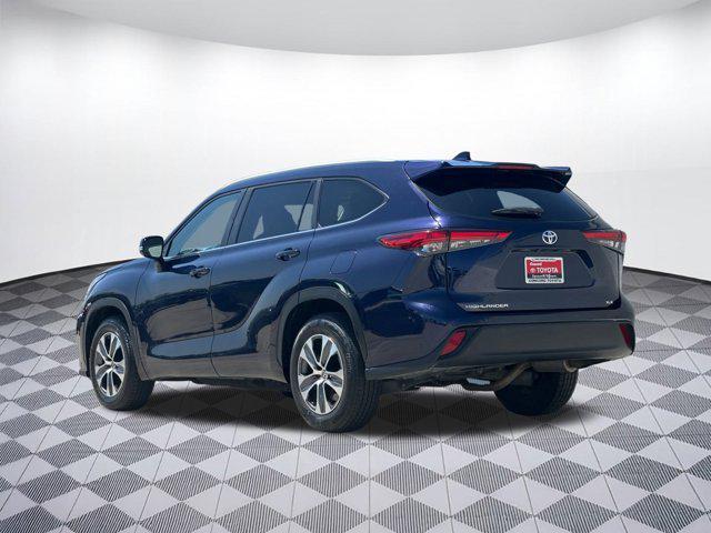 used 2023 Toyota Highlander car, priced at $35,997