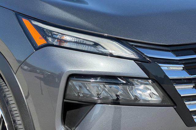 used 2024 Nissan Rogue car, priced at $25,999