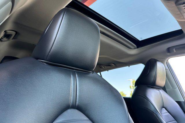 used 2022 Toyota Highlander car, priced at $36,998