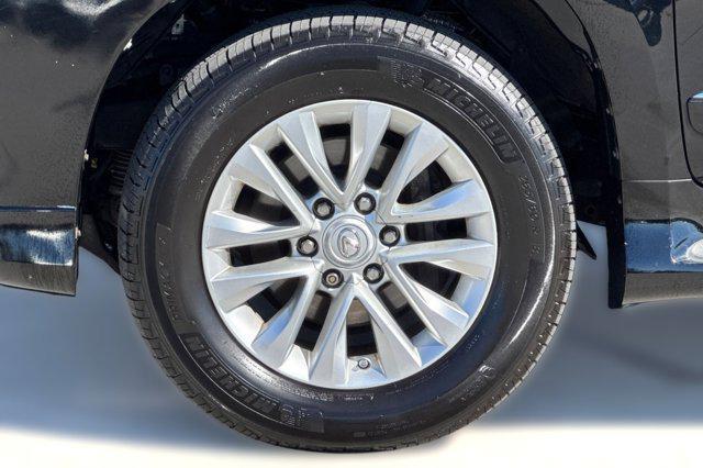 used 2014 Lexus GX 460 car, priced at $17,999