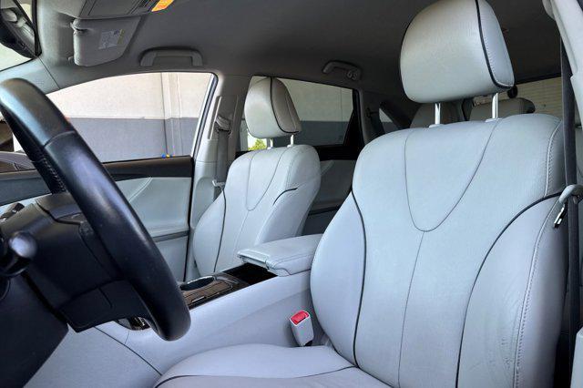 used 2014 Toyota Venza car, priced at $10,999