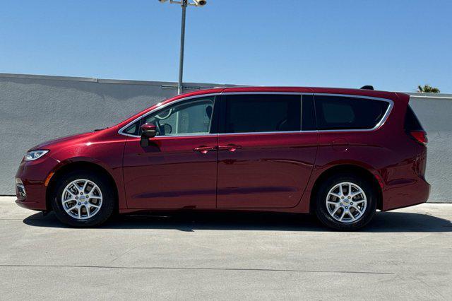 used 2023 Chrysler Pacifica car, priced at $23,998