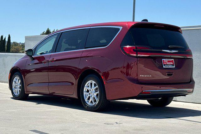 used 2023 Chrysler Pacifica car, priced at $23,998