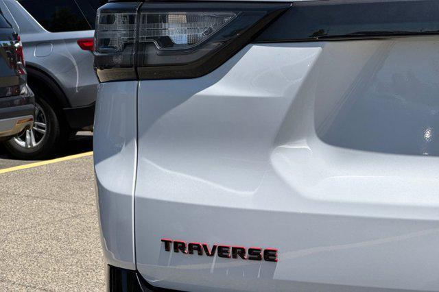 used 2020 Chevrolet Traverse car, priced at $28,999
