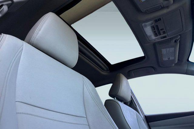 used 2016 Toyota Camry Hybrid car, priced at $8,998