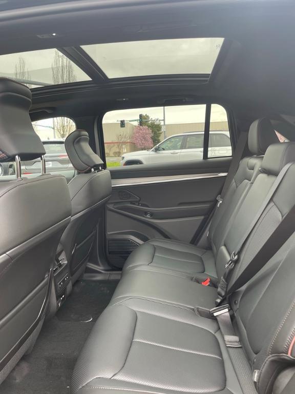 new 2025 Jeep Wagoneer S car, priced at $72,500