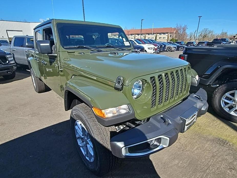 new 2023 Jeep Gladiator car, priced at $55,476