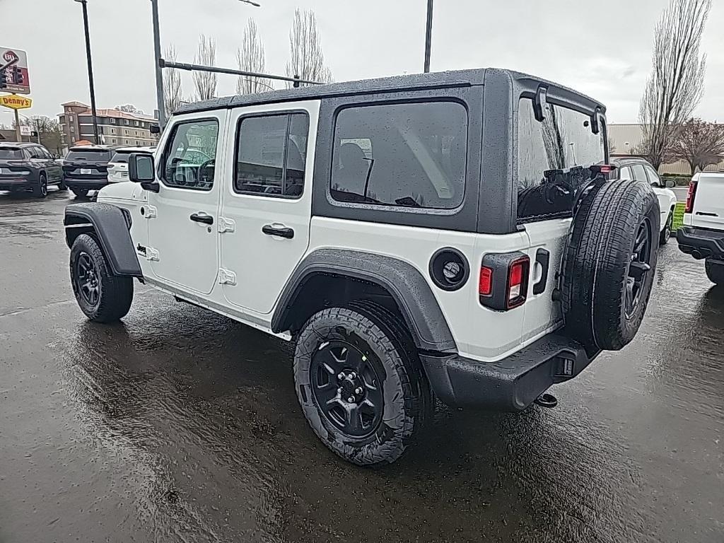 new 2025 Jeep Wrangler car, priced at $41,100