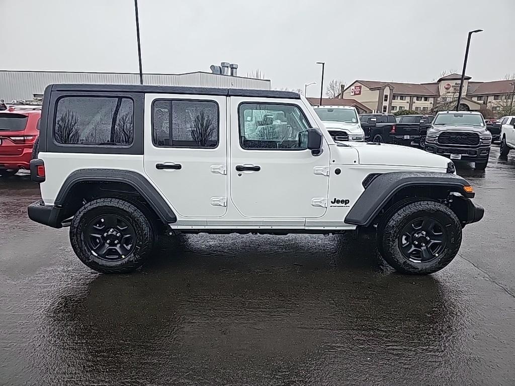 new 2025 Jeep Wrangler car, priced at $41,100