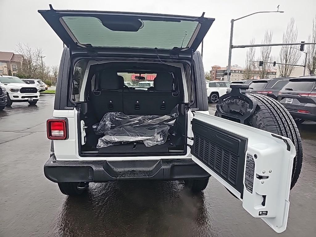 new 2025 Jeep Wrangler car, priced at $41,100