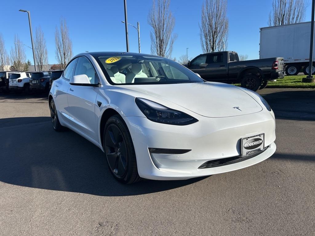 used 2022 Tesla Model 3 car, priced at $31,800