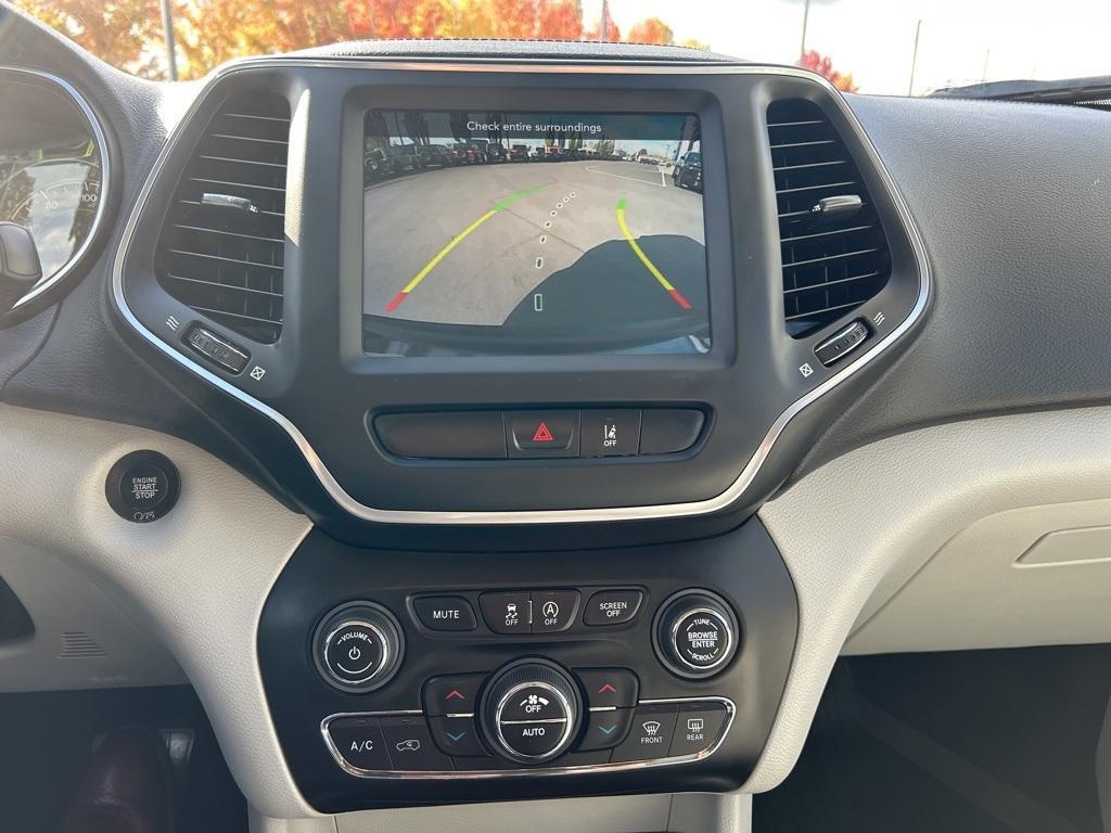 used 2022 Jeep Cherokee car, priced at $24,382