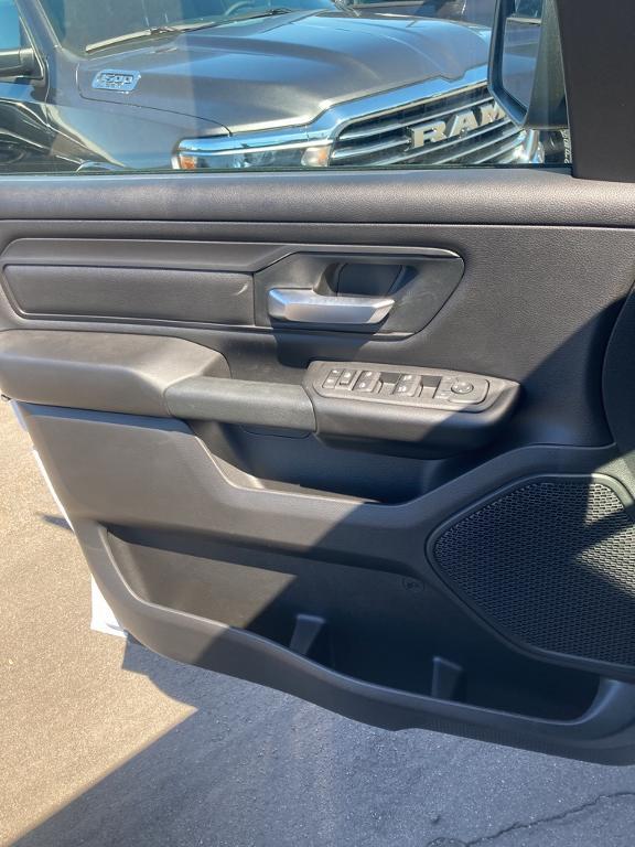 new 2025 Ram 1500 car, priced at $45,036