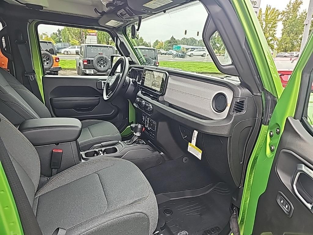 new 2025 Jeep Wrangler car, priced at $41,598