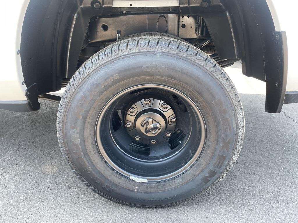 new 2025 Ram 3500 car, priced at $71,870
