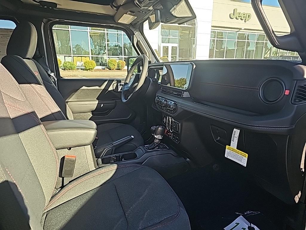 new 2025 Jeep Wrangler car, priced at $63,529