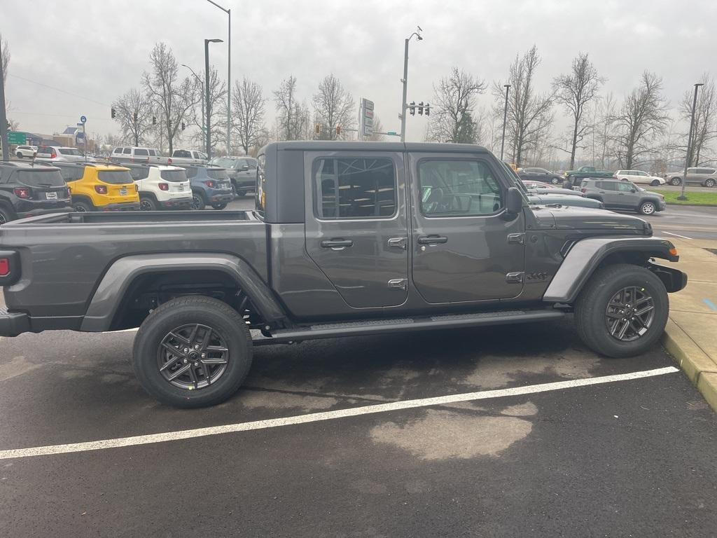 new 2025 Jeep Gladiator car, priced at $49,300