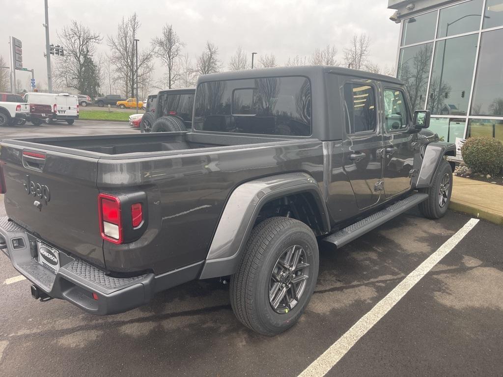 new 2025 Jeep Gladiator car, priced at $49,300