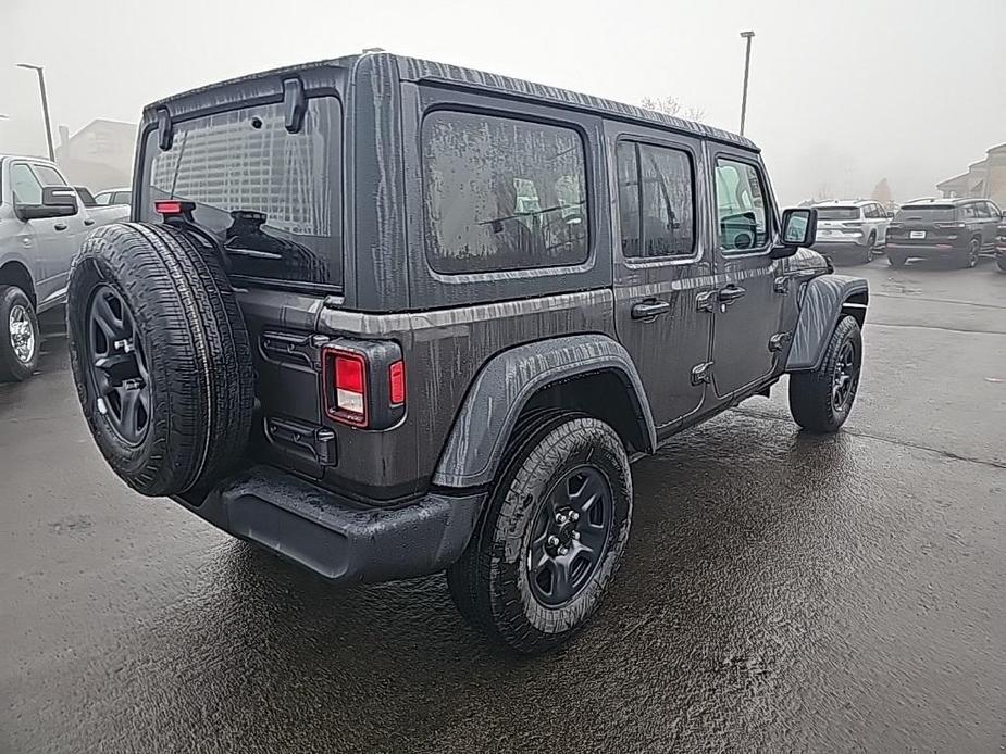 new 2025 Jeep Wrangler car, priced at $41,600