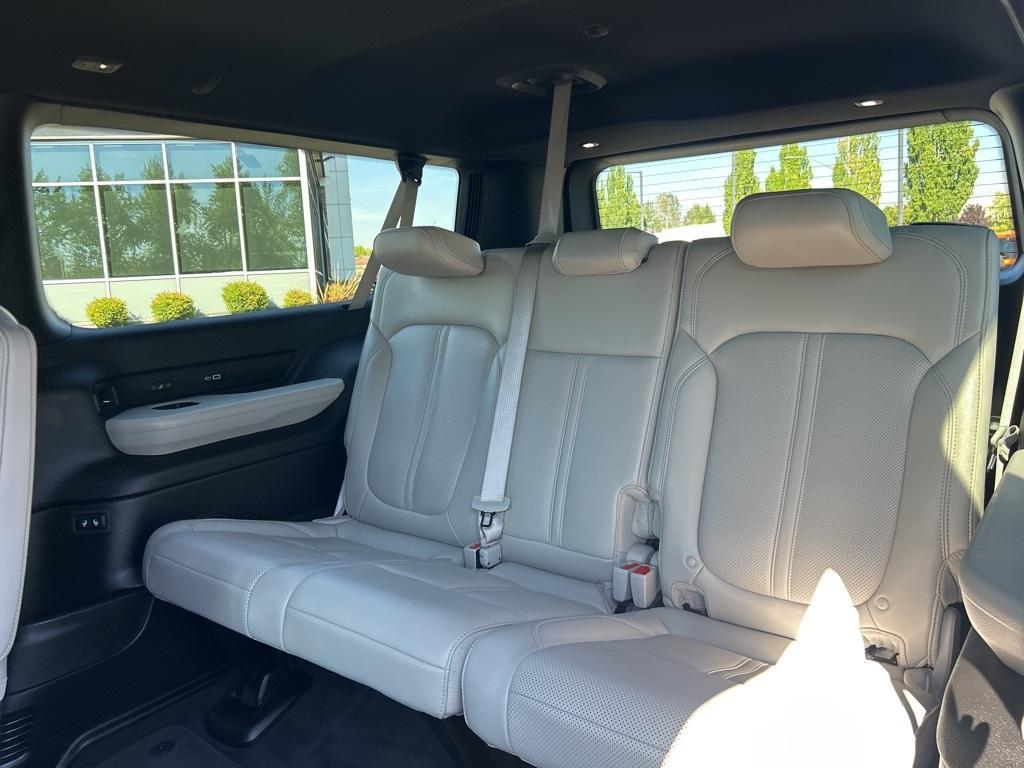 used 2025 Jeep Wagoneer L car, priced at $61,800