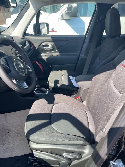 new 2023 Jeep Renegade car, priced at $31,998