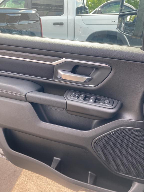 new 2025 Ram 1500 car, priced at $54,664