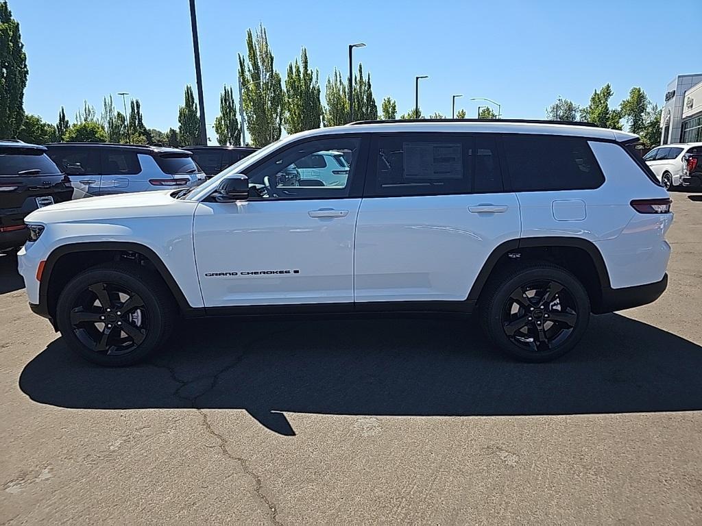 new 2025 Jeep Grand Cherokee L car, priced at $45,499
