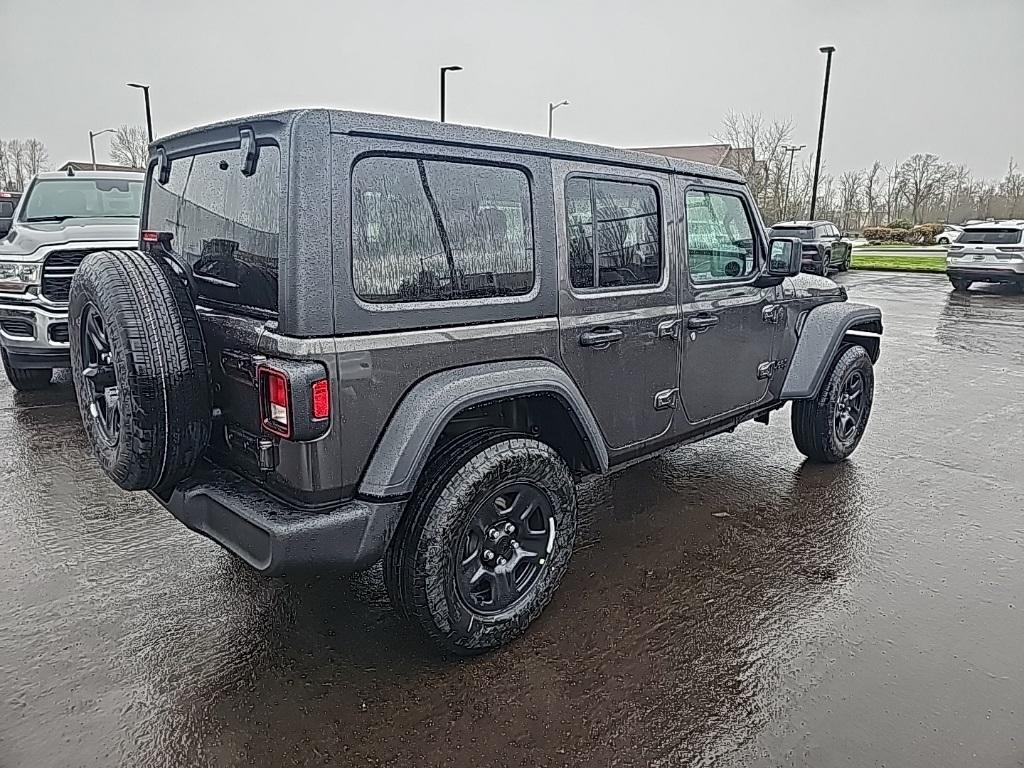 new 2025 Jeep Wrangler car, priced at $41,700