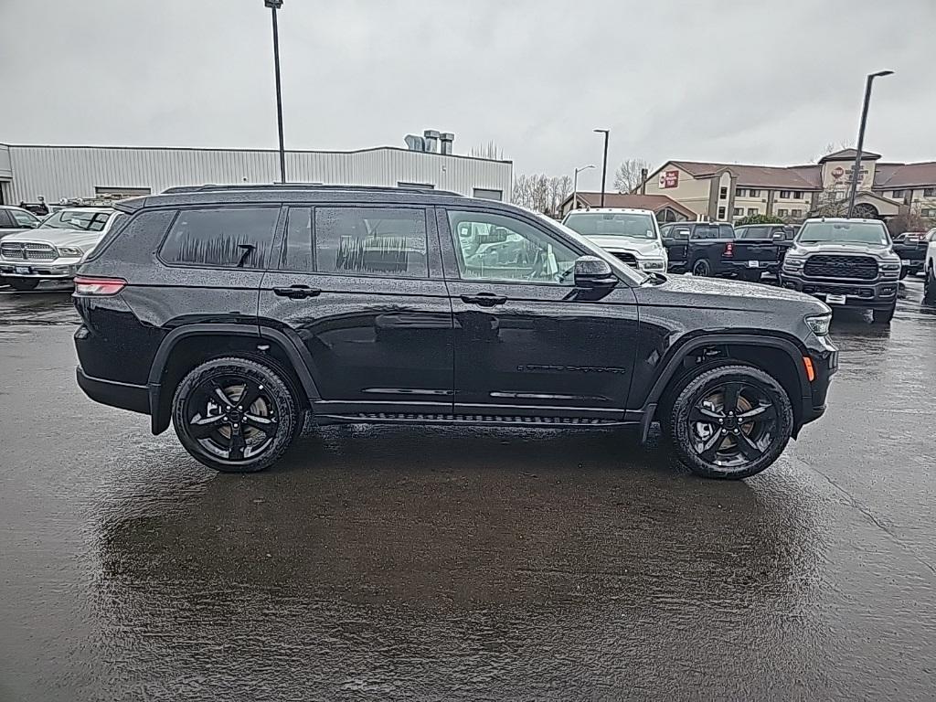 new 2025 Jeep Grand Cherokee L car, priced at $60,000