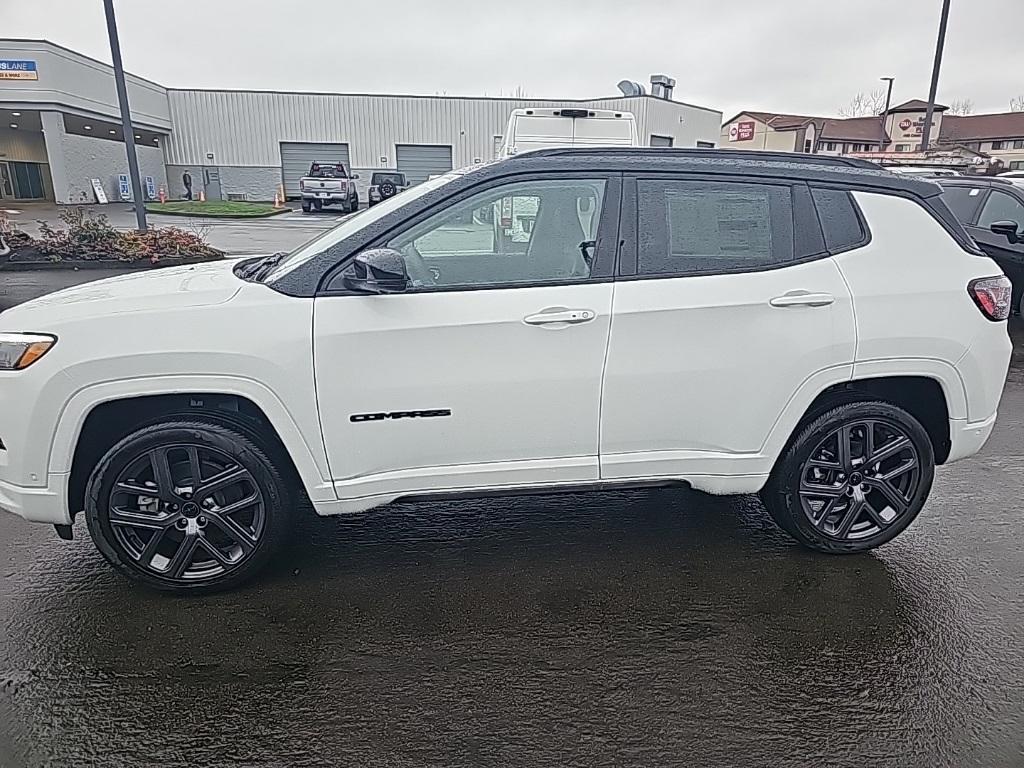 new 2025 Jeep Compass car, priced at $40,500