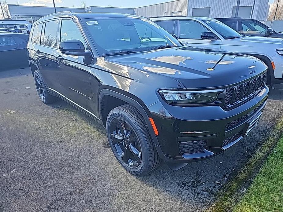 new 2024 Jeep Grand Cherokee L car, priced at $40,498