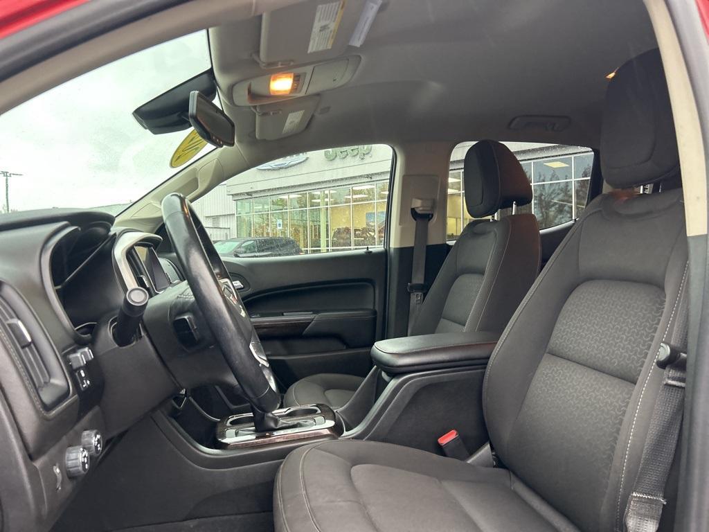 used 2021 GMC Canyon car, priced at $33,800