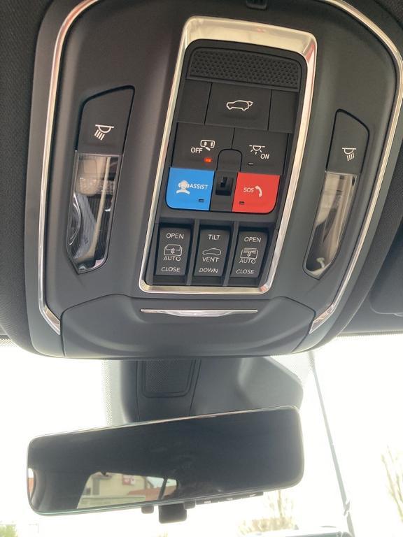 new 2025 Jeep Grand Cherokee L car, priced at $44,998