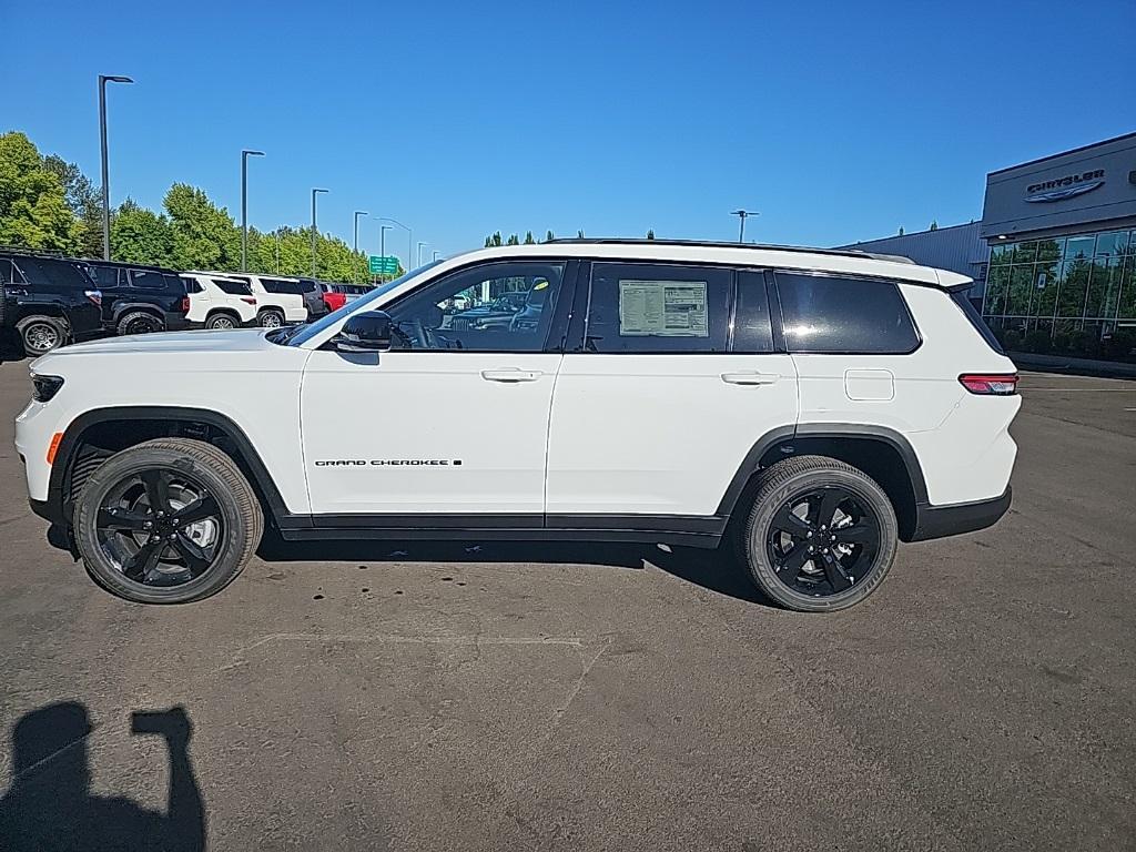 new 2025 Jeep Grand Cherokee L car, priced at $45,767