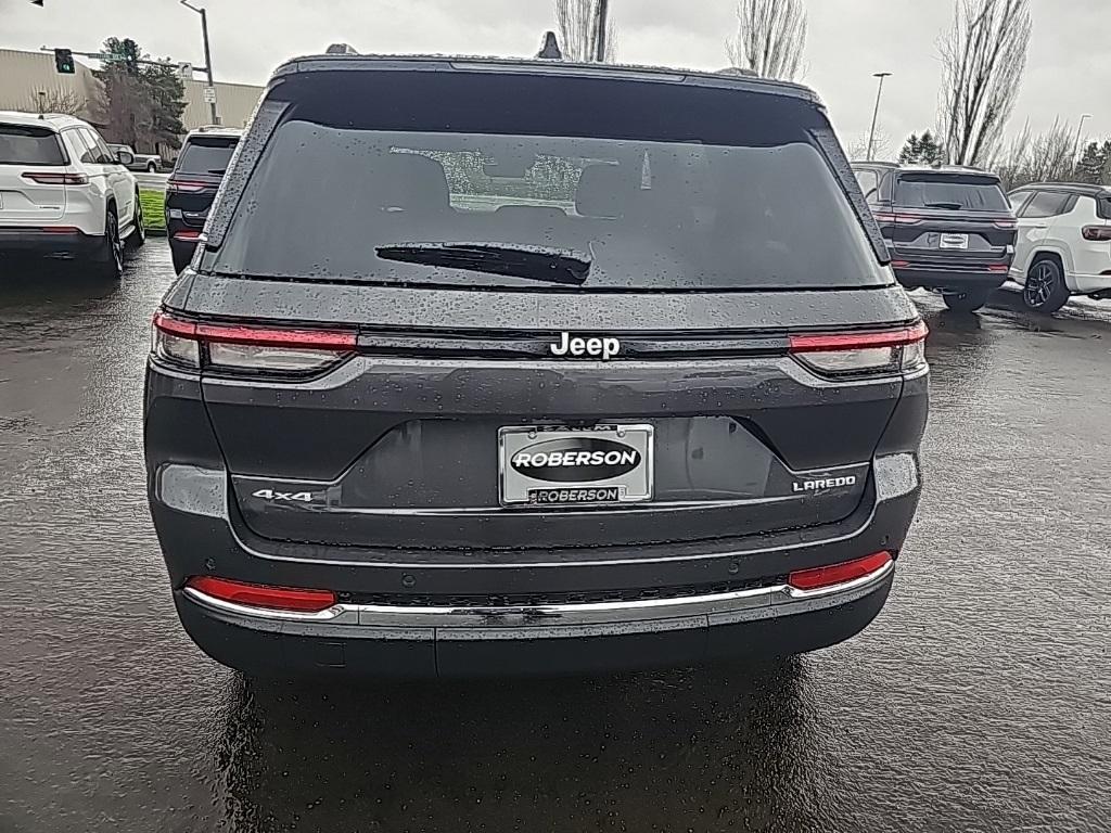 new 2025 Jeep Grand Cherokee car, priced at $35,498