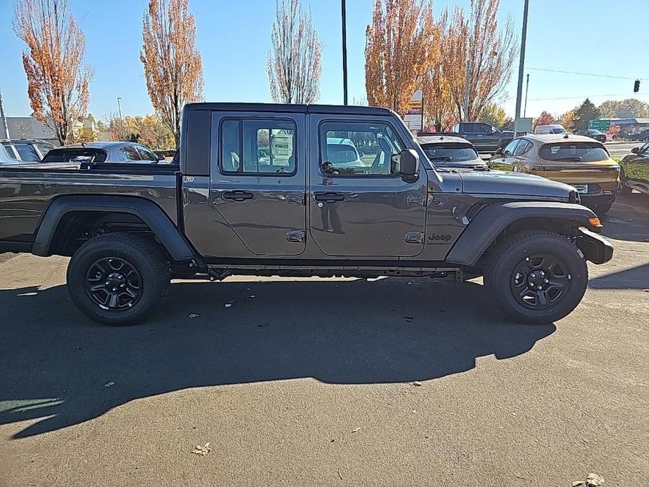 new 2024 Jeep Gladiator car, priced at $35,998